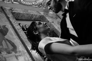 Black-and-white Viennaze Waltz Photography