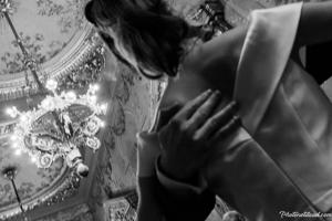 Black-and-white Viennaze Waltz Photography
