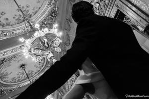 Black-and-white Viennaze Waltz Photography