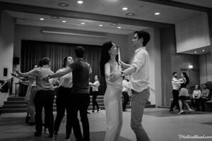 Black-and-white Viennaze Waltz Photography