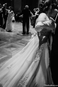 Black-and-white Viennaze Waltz Photography