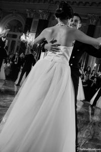 Black-and-white Viennaze Waltz Photography
